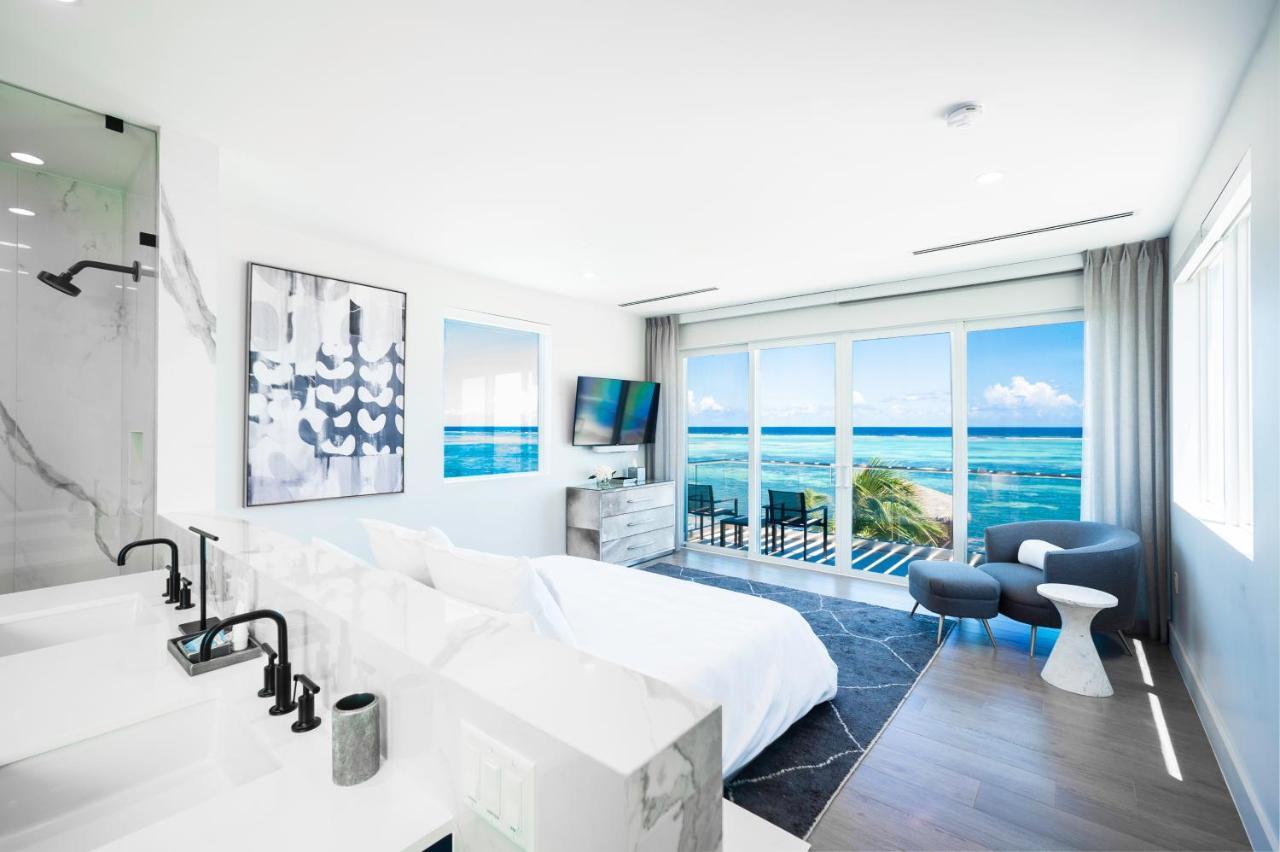 Black Urchin Boutique Resort Bodden Town Exteriér fotografie